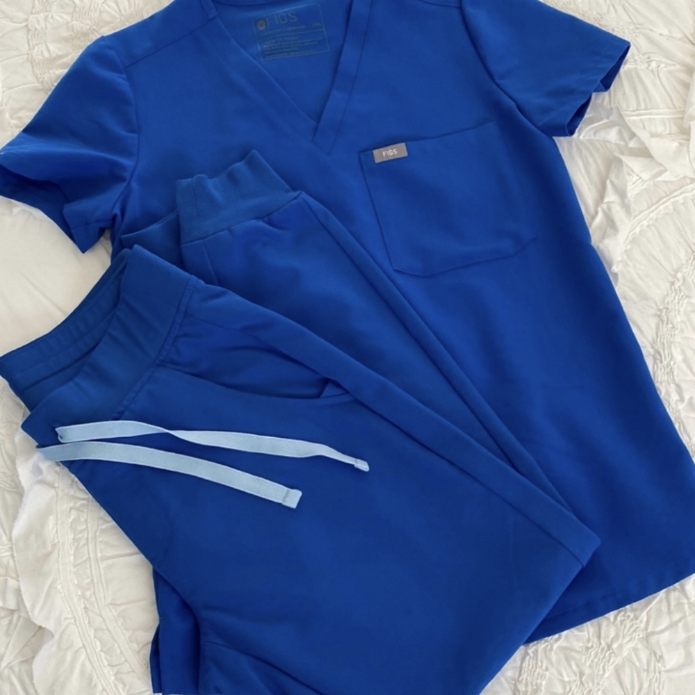 Figs ROYAL BLUE 💙 scrubs XSP